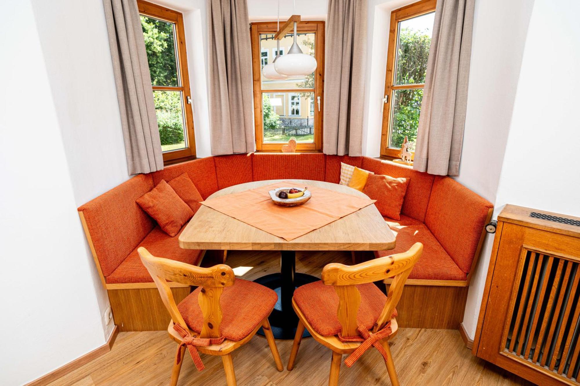 City Center Rooms Kitzbuehel Екстериор снимка